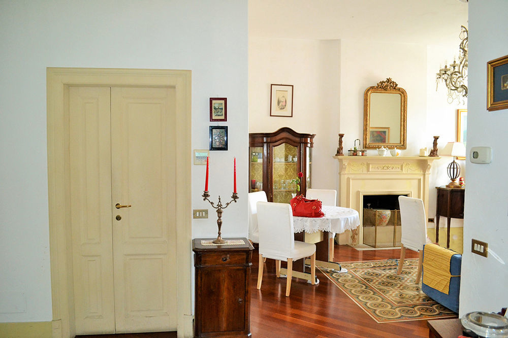Dany Sweethouse Bed & Breakfast Bergamo Bagian luar foto