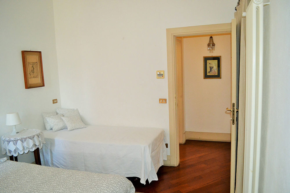 Dany Sweethouse Bed & Breakfast Bergamo Bagian luar foto