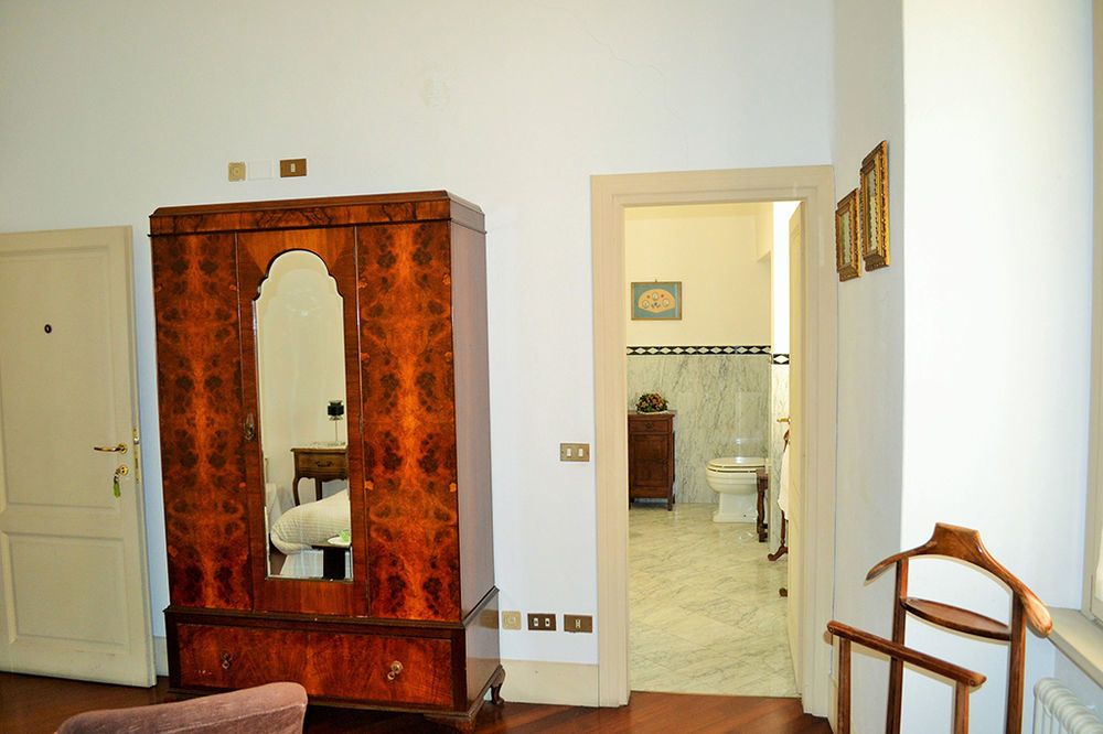 Dany Sweethouse Bed & Breakfast Bergamo Bagian luar foto